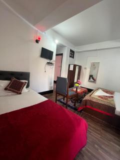 The Oasis Holiday Home & Restaurant - Gangtok - 1