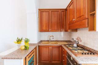 Seasuntour- The House in the center - 5