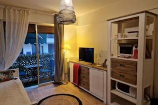 Charming studio for two with balcony in Antibes - Antibes - 6