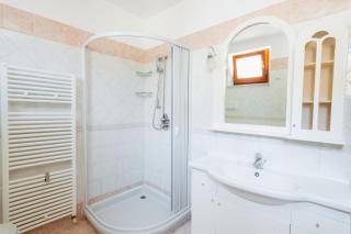 Seasuntour- The House in the center - 2