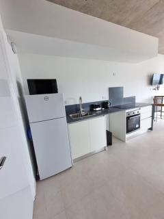 Alquiler De Departamento Monoambiente Con Terraza, Frente Al Mar En La Costa Quequén, Con Pileta, Solarium y Sum Con Parrilla - 6