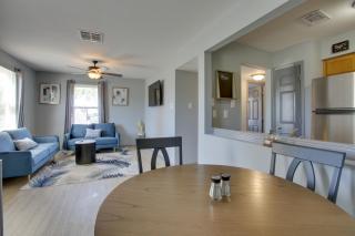 Walk to Restaurants and Markets Peaceful NOLA Apt - New Orleans - 2