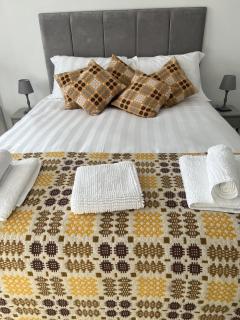 Traeth Rooms - Cardigan - 7