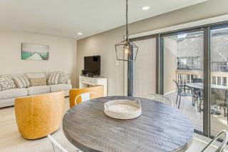 Walk to Ocean Pool-View Condo in Myrtle Beach! - Myrtle Beach - 0