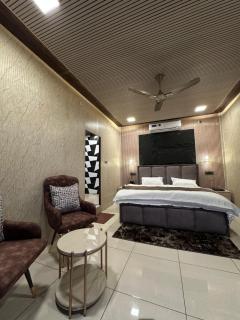 Hotel Maheshwari & Banquet Hall - Tehri - 4