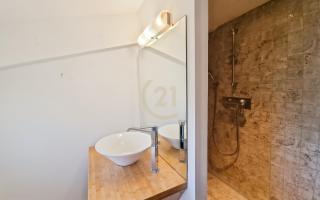 Superbe T5 centre-ville vue mer - Isola Rossa - 9