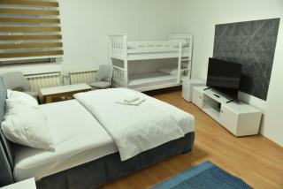 Hostel Nikšić - Nikšić - 1