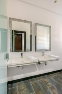 Villa Luxueuse 4 Chambres au Cœur du Domaine a El Menzeh - El Menzeh - 5
