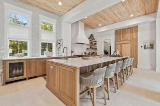 Moonstruck Cottage and Carriage House - Rosemary Beach - 6