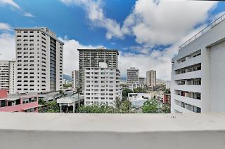 Refreshing Kuhio Village Studio - 3