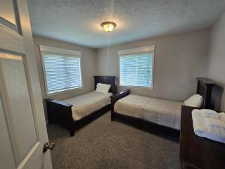Terps Hideaway - Oakland - 3