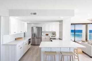 Beachside Two 4276 - 1