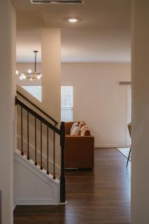 Spacious Farragut 5BR Family & Group Getaway near UT - 2