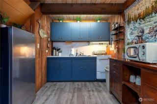 Tiny Timber - Packwood - 6