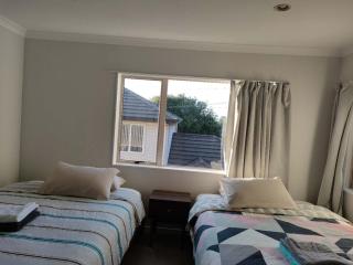 5 Bedroom sweet House 82A Richardson Road - Auckland - 4