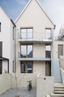 Design-Apartment 2025 mit Balkon und City View 250m zum Marktplatz KfW55 - 4
