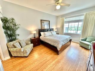 5257 Tivoli By The Sea - 5