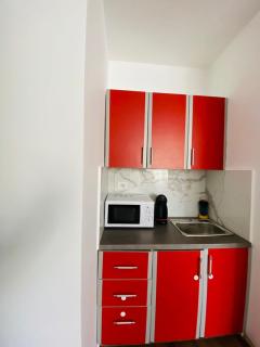 Studio Tirana Center - 1