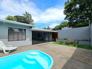 Linda casa Central com piscina - Foz do Iguaçu - 1