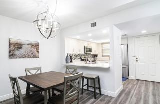 Essex - Homey, Family Friendly Condo, Marco Island - Marco Island - 1