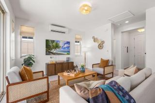Alaula by AvantStay Gated Security Home w Valley Ocean Views - Waianae - 2
