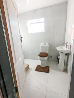The Royal Comfort Home - Livingstone - 2