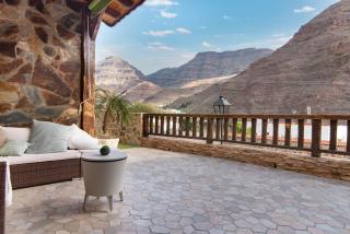 Canarian Villa with Pool 27C, Lovely Patio and Parking - Mogán - 4