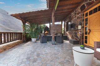 Canarian Villa with Pool 27C, Lovely Patio and Parking - Mogán - 8