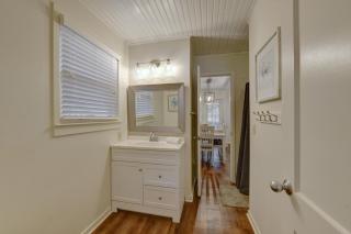 Tipsy Turtle - 1227 Beachview Drive - East End - 1