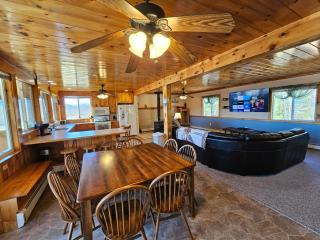 River Retreat with Hot Tub - Bethel - 8