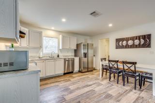 Bovees Riverhouse Dunnellon Family Getaway! - 4