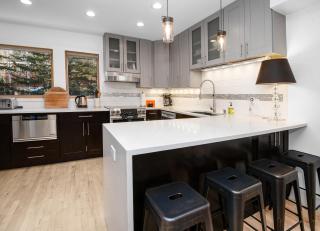 2633 Kinnickinnick Rd., Unit E2 - 3