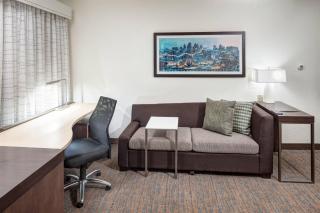 Residence Inn Kansas City Country Club Plaza - Kansas City - 8