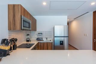 Breeze Retreat TL B207 - 1