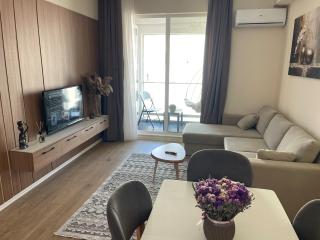 Jona lovely 2 bedroom 2 bathroom ap Free parking - Tirana - 7