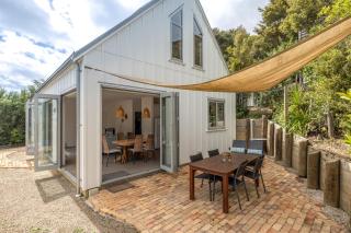 Boathouse Onetangi - Stay Waiheke - - 9