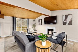 Comfort Cabin - 2BD Family Getaway in Creve Coeur - - 6