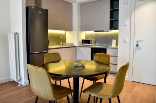 Lux Waterfront Charm 3 - Belgrade - 4