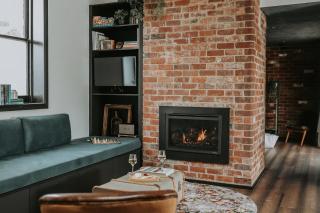 Braithwaite Hobart - Chic Retreat with Outdoor Bath - Hobart - 8