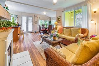 7 Mi to Volcanoes NP Serene Cottage with Deck! - 5