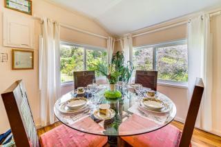 7 Mi to Volcanoes NP Serene Cottage with Deck! - Volcano - 4