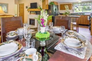 7 Mi to Volcanoes NP Serene Cottage with Deck! - Volcano - 3