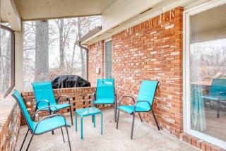 Modern Bentonville Retreat - Sleeps 6 Near Trails - Bentonville - 4