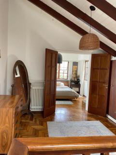Comfortable casa con quincho y jardin en Los Troncos - Mar del Plata - 5