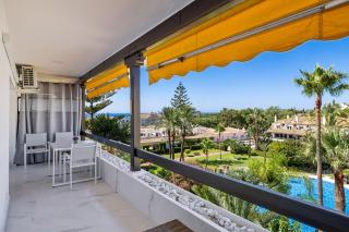 Fabulous One Bedroom Flat with Pool at the Golden Mile - Marbella - 4