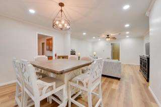 Walking Distance to Casino Home in Westlake! - Westlake - 3