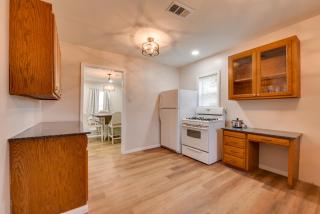 Walking Distance to Casino Home in Westlake! - Westlake - 1