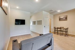 Community Pool and Hiking Trails Phoenix Condo! - Phoenix - 4