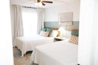 1st Floor 1 Bedroom Condo near Beach w Pool - 1