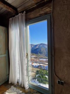 Вила 'Гнездото', Villa 'The nest', Rhodope mountains, Banite - Vishnevo - 1